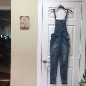 PacSun denim jumper 💐💐Sale